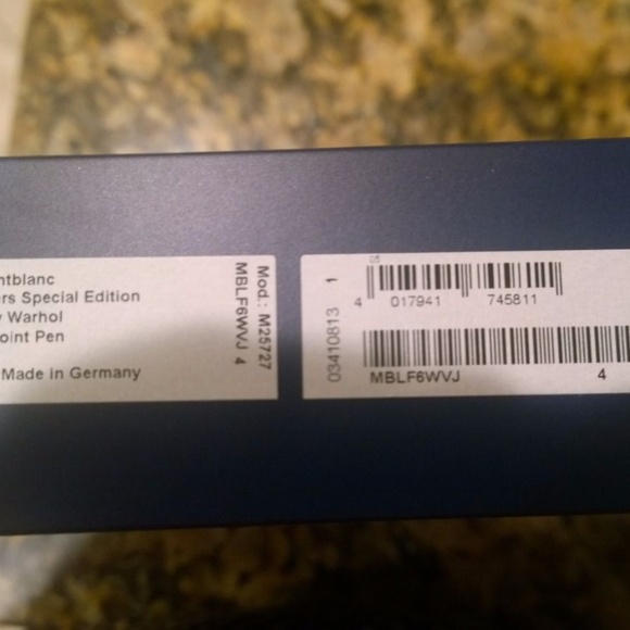 Mont Blanc Warhol Great Characters Ball Point Pen - Picture 5 of 5